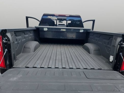 Used 2020 Chevrolet Silverado 2500 LTZ AWD/4WD image 19