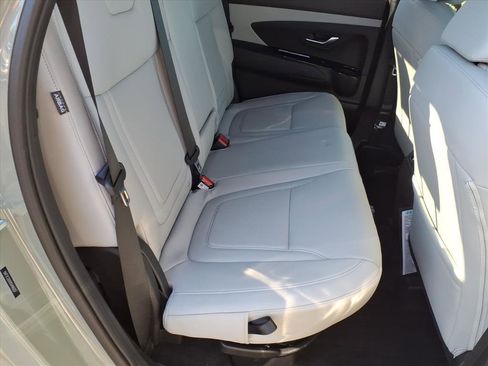 New 2025 Hyundai Santa Cruz SEL image 9