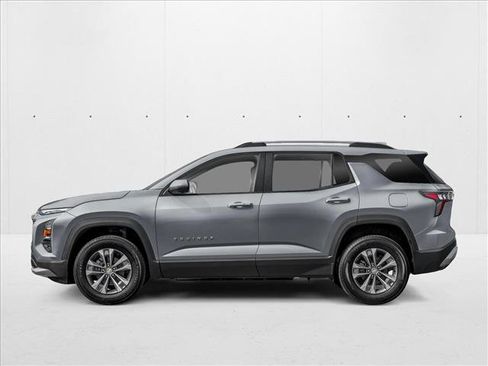 New 2026 Chevrolet Equinox LT FWD image 3