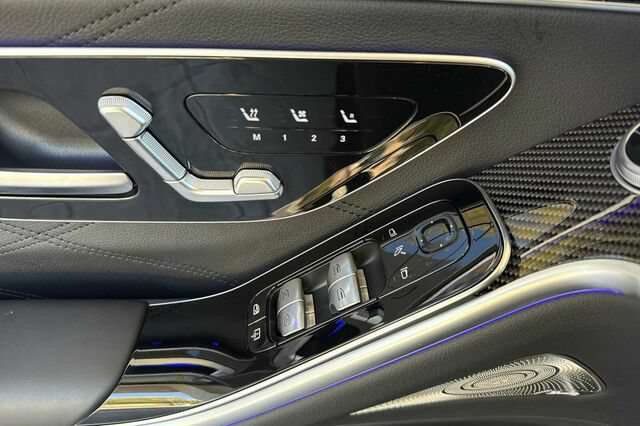 Used 2024 Mercedes-Benz S 63 AMG S image 11