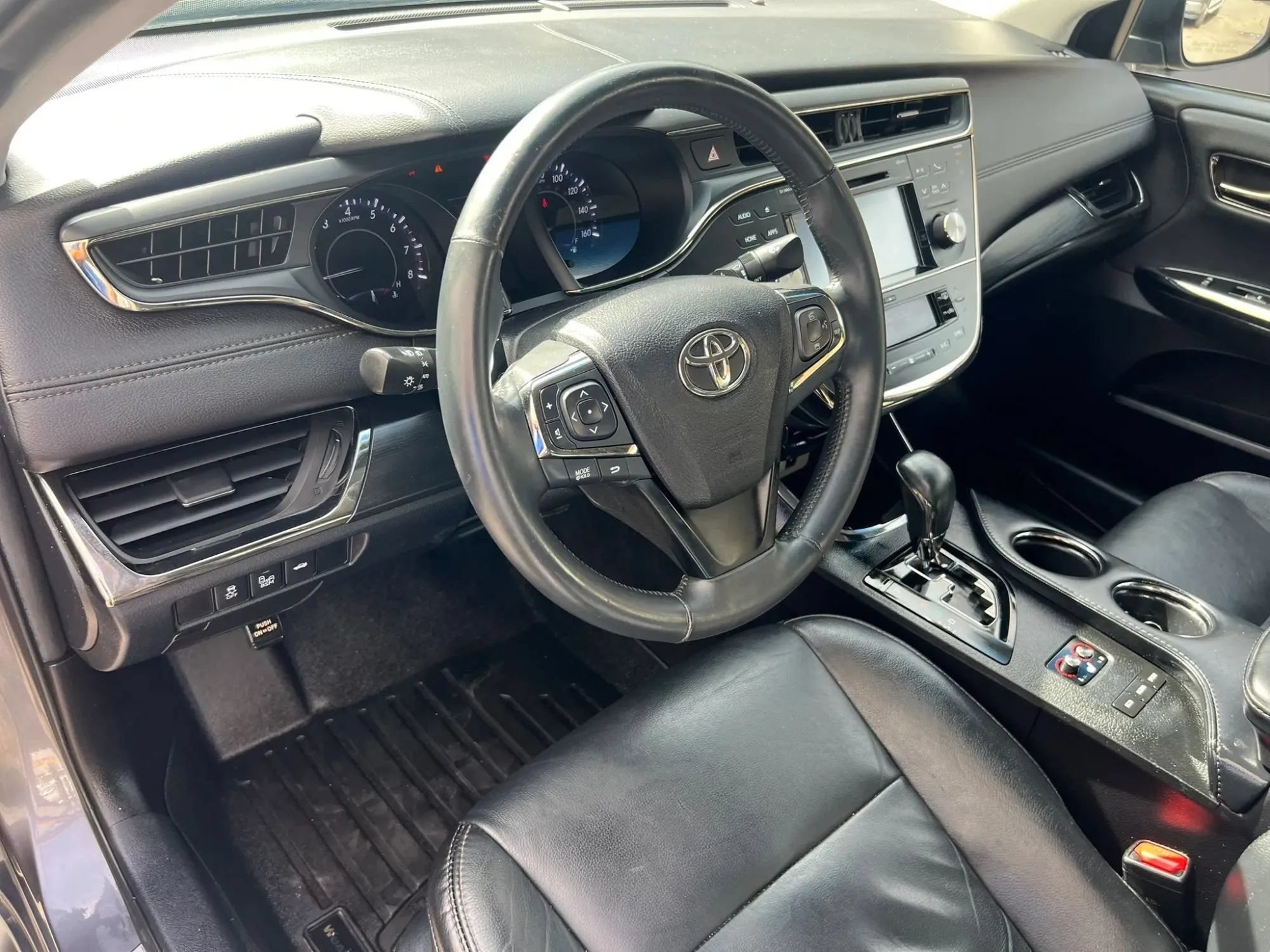 Used 2016 Toyota Avalon Touring w/ Protection Package FWD image 14