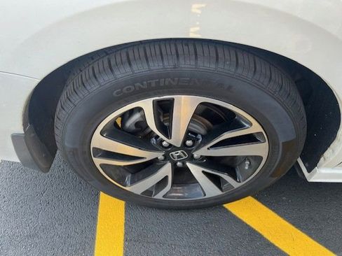 Used 2019 Honda Odyssey Elite image 11