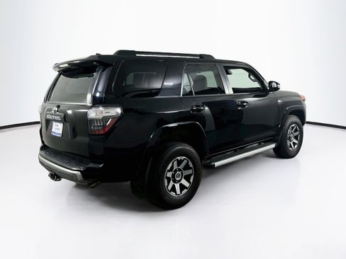 Used 2024 Toyota 4Runner TRD Off-Road Premium w/ Moonroof Package AWD/4WD image 5