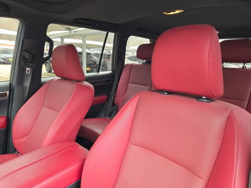 Used 2021 Lexus GX 460 Premium w/ Premium Package AWD/4WD image 9