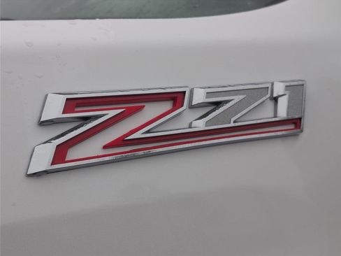 Used 2021 Chevrolet Silverado 2500 LTZ image 10