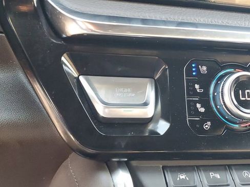 Used 2024 GMC Sierra 1500 Denali AWD/4WD image 25