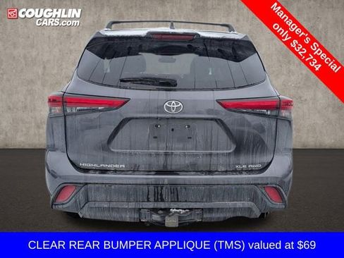 Used 2022 Toyota Highlander XLE image 7