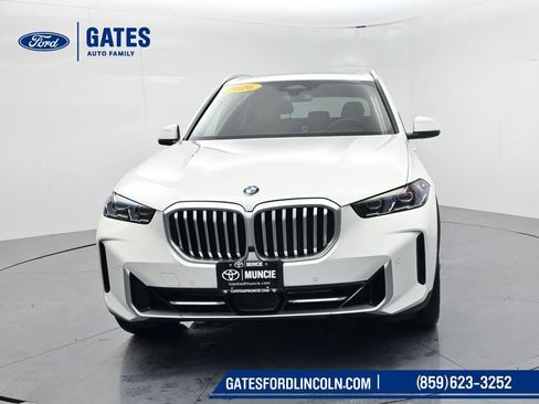 Used 2026 BMW X5 xDrive40i AWD/4WD image 3
