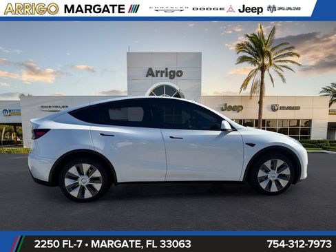 Used 2020 Tesla Model Y Long Range AWD/4WD image 8