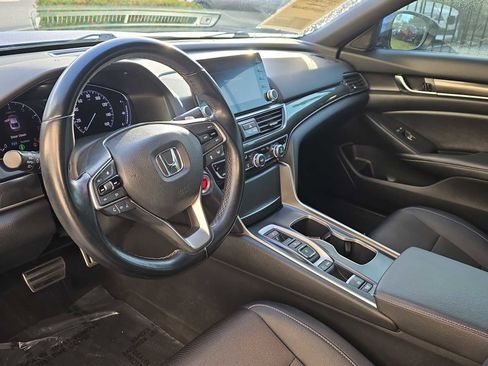 Used 2020 Honda Accord Sport image 17