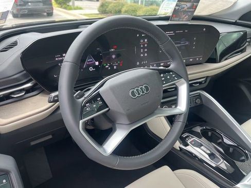 New 2025 Audi Q5 Premium Plus image 33