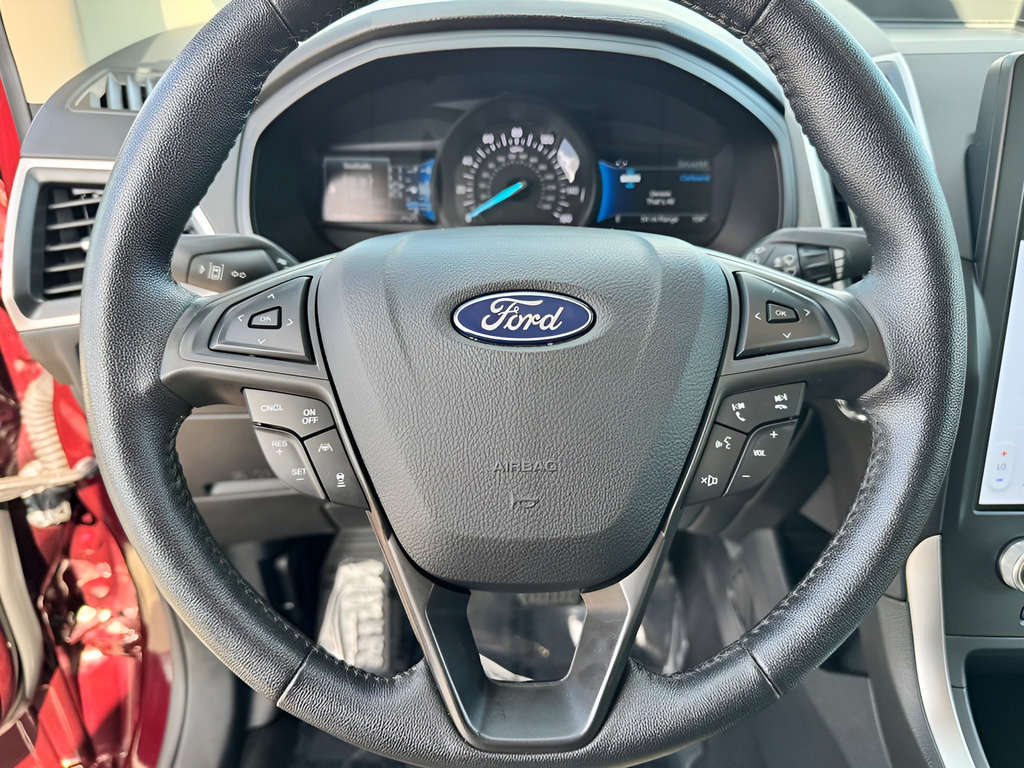 Used 2022 Ford Edge SEL w/ Convenience Package AWD/4WD image 14