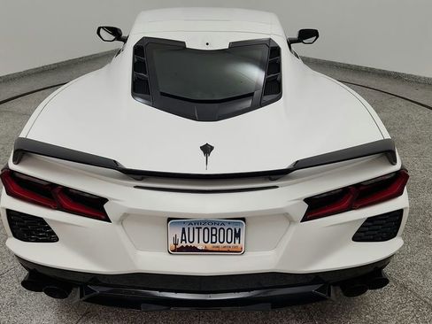 Used 2023 Chevrolet Corvette Stingray Preferred Cpe w/ Z51 Performance Package RWD image 17