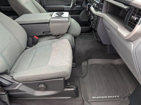 Used 2023 Ford F150 XLT image 26