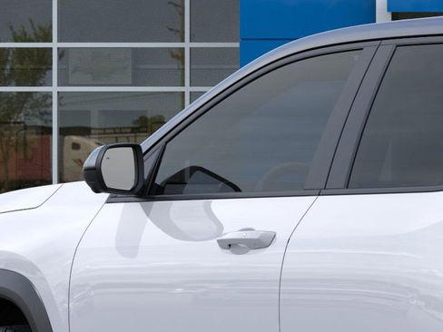 New 2025 Chevrolet Equinox LT w/ Safety and Technology Package image 44