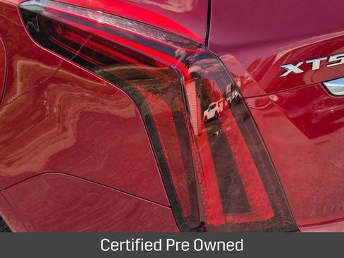Certified 2022 Cadillac XT5 Premium Luxury AWD/4WD image 11