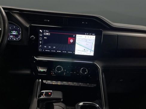 Used 2023 GMC Sierra 1500 Denali w/ Denali Reserve Package image 9