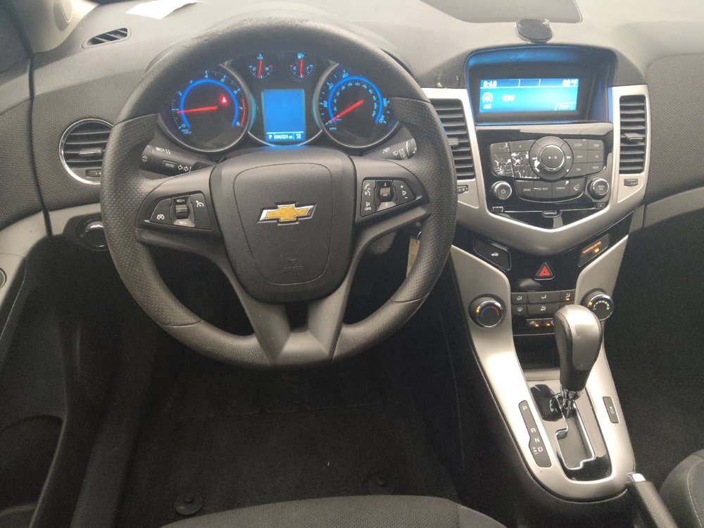 Used 2015 Chevrolet Cruze LT FWD image 22
