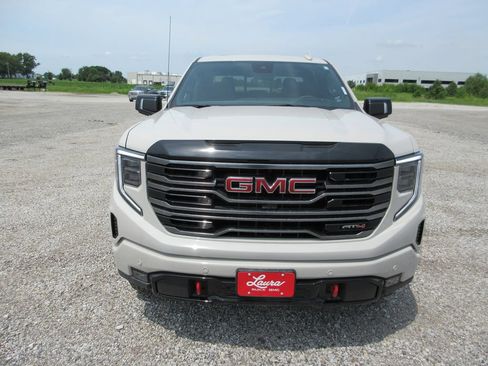 New 2026 GMC Sierra 1500 AT4 w/ AT4 Premium Package AWD/4WD image 13