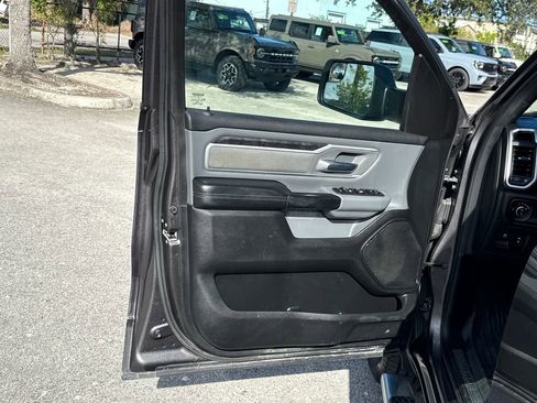 Used 2021 RAM 1500 Big Horn image 12