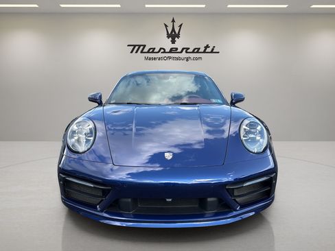 Used 2022 Porsche 911 Carrera RWD image 2