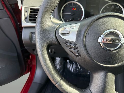 Used 2017 Nissan Sentra SV FWD image 15