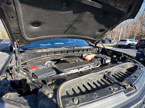 Used 2023 Chevrolet Silverado 1500 Custom image 16