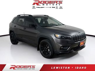 Certified 2023 Jeep Cherokee Altitude Lux AWD/4WD video 1