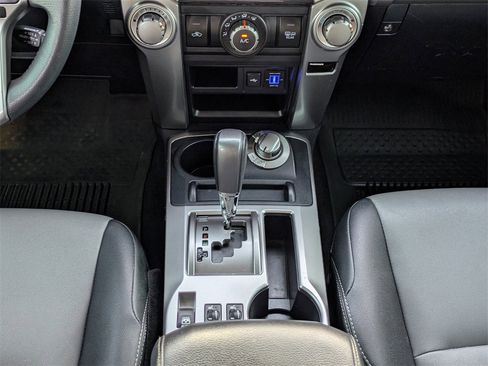 Certified 2022 Toyota 4Runner SR5 Premium image 20