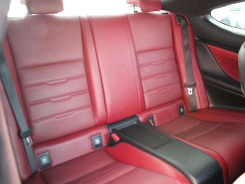 Used 2016 Lexus RC 200t RWD image 29