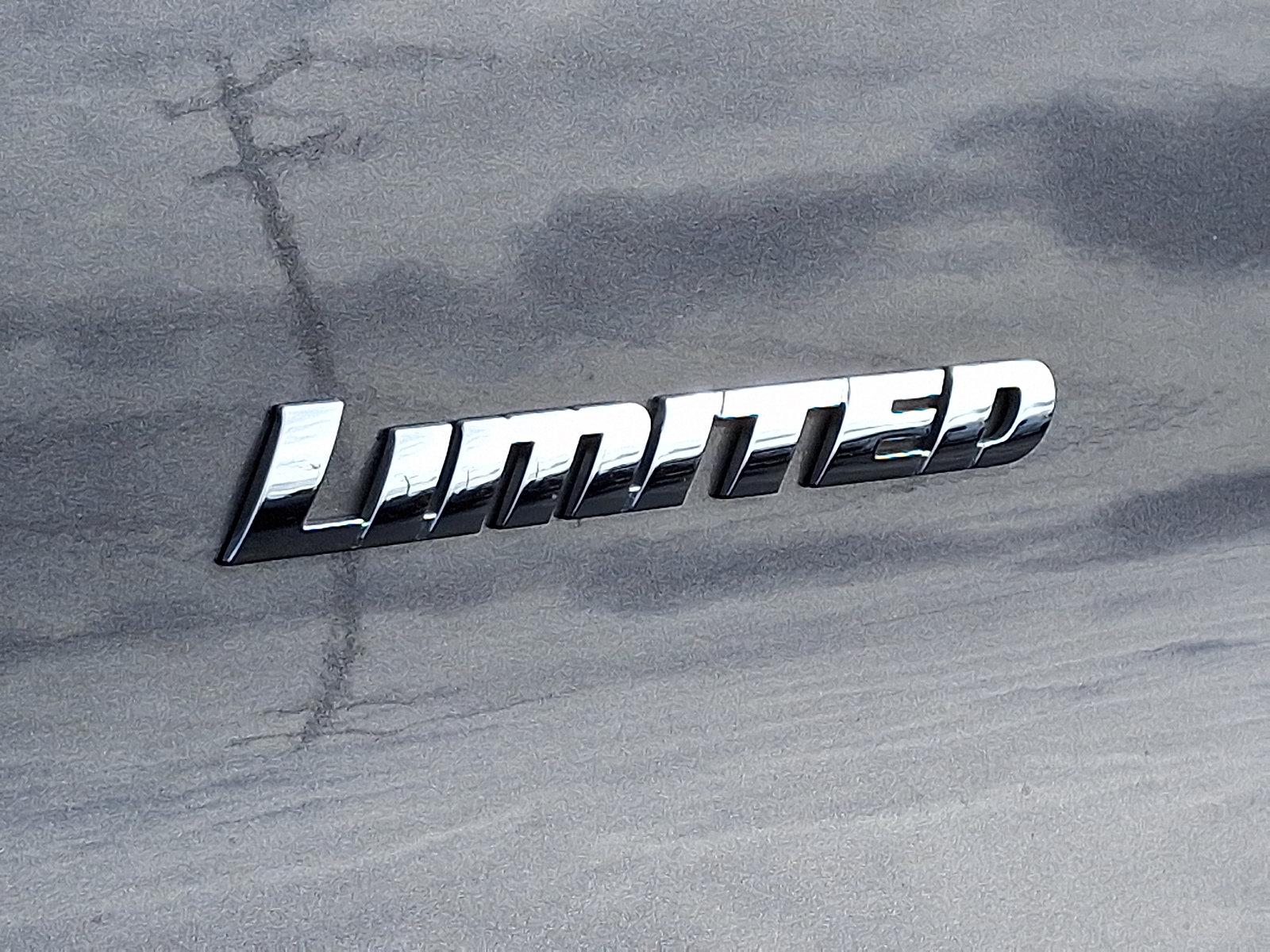 Used 2018 Toyota 4Runner Limited AWD/4WD image 29