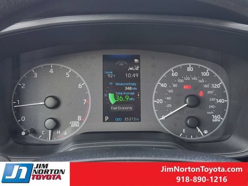 Used 2025 Toyota Corolla LE FWD image 16