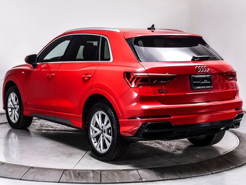 Used 2022 Audi Q3 2.0T Premium AWD/4WD image 4
