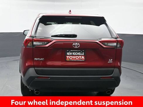 Used 2023 Toyota RAV4 LE AWD/4WD image 4