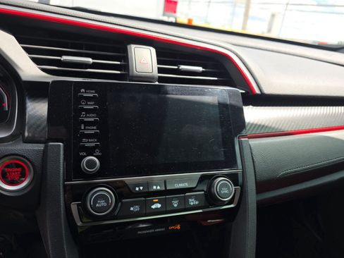 Used 2021 Honda Civic Type R image 10