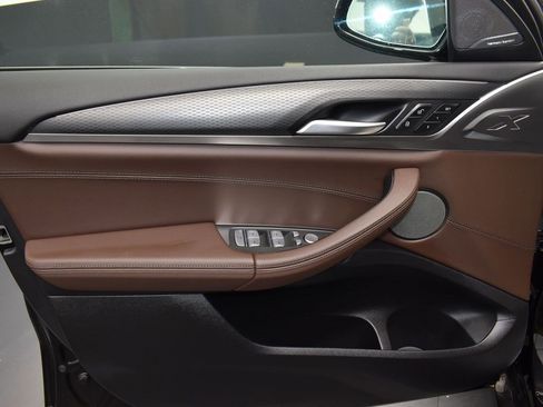 New 2025 BMW X4 xDrive30i image 11