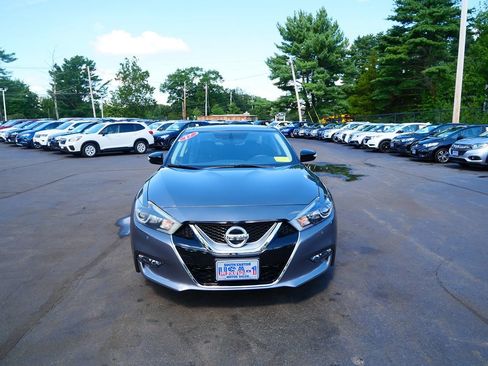 Used 2017 Nissan Maxima 3.5 SL FWD image 3