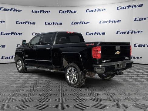 Used 2016 Chevrolet Silverado 2500 High Country w/ Duramax Plus Package AWD/4WD image 3