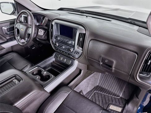 Used 2017 Chevrolet Silverado 1500 LTZ Z71 w/ LTZ Plus Package AWD/4WD image 31