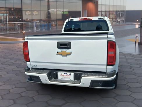 Used 2020 Chevrolet Colorado LT w/ Safety Package image 8