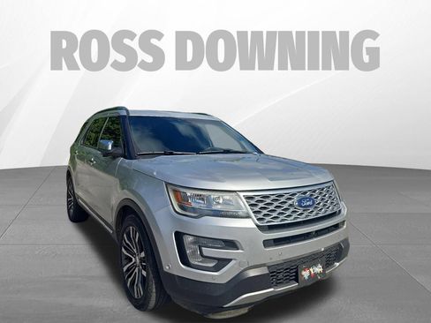 Used 2016 Ford Explorer Platinum AWD/4WD image 3