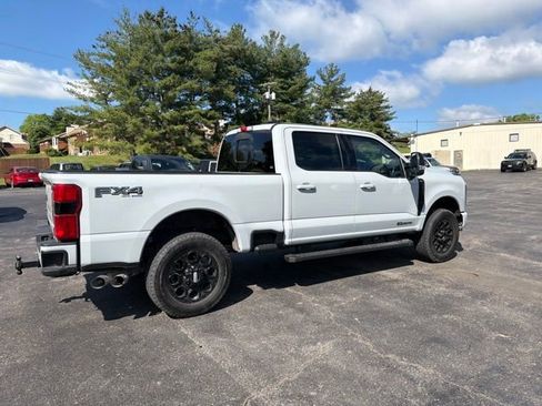 Used 2025 Ford F250 Lariat w/ Black Appearance Package AWD/4WD image 6