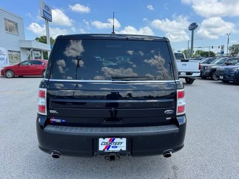Used 2019 Ford Flex SEL w/ Equipment Group 202A AWD/4WD image 4