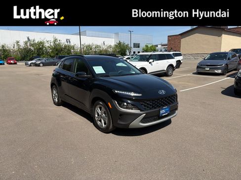 Used 2023 Hyundai Kona SEL FWD image 1