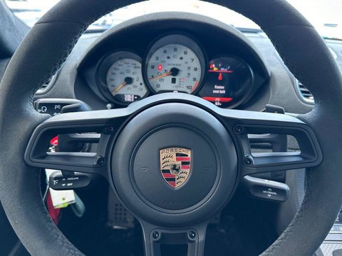 Used 2024 Porsche 718 Cayman GT4 RS image 20