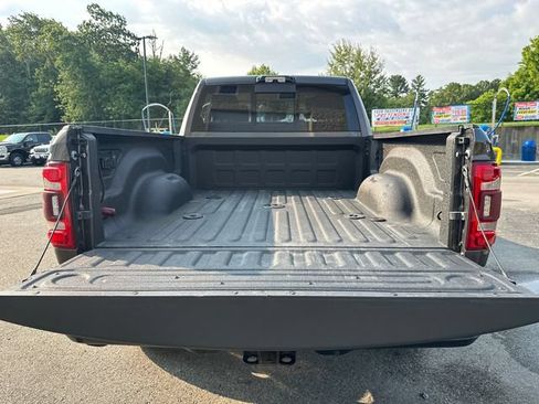 Used 2023 RAM 2500 Limited AWD/4WD image 15