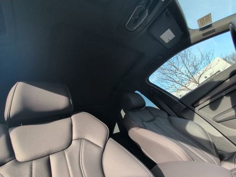 Used 2025 Audi Q5 2.0T Premium Plus w/ Premium Plus Package image 21