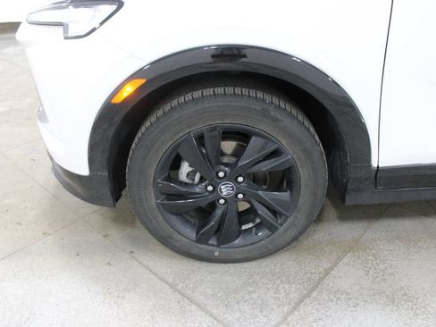 Used 2024 Buick Encore GX Sport Touring FWD image 14