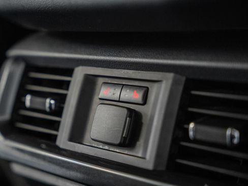 Certified 2023 Ford F150 Lariat w/ Equipment Group 502A High image 43