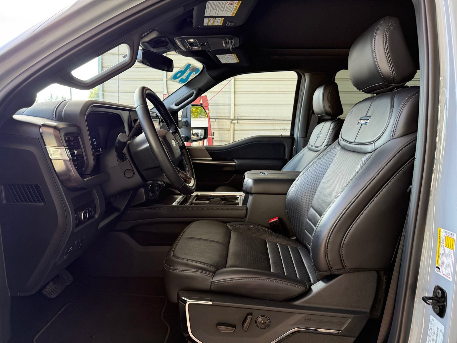 Used 2026 Ford F250 Platinum AWD/4WD image 12